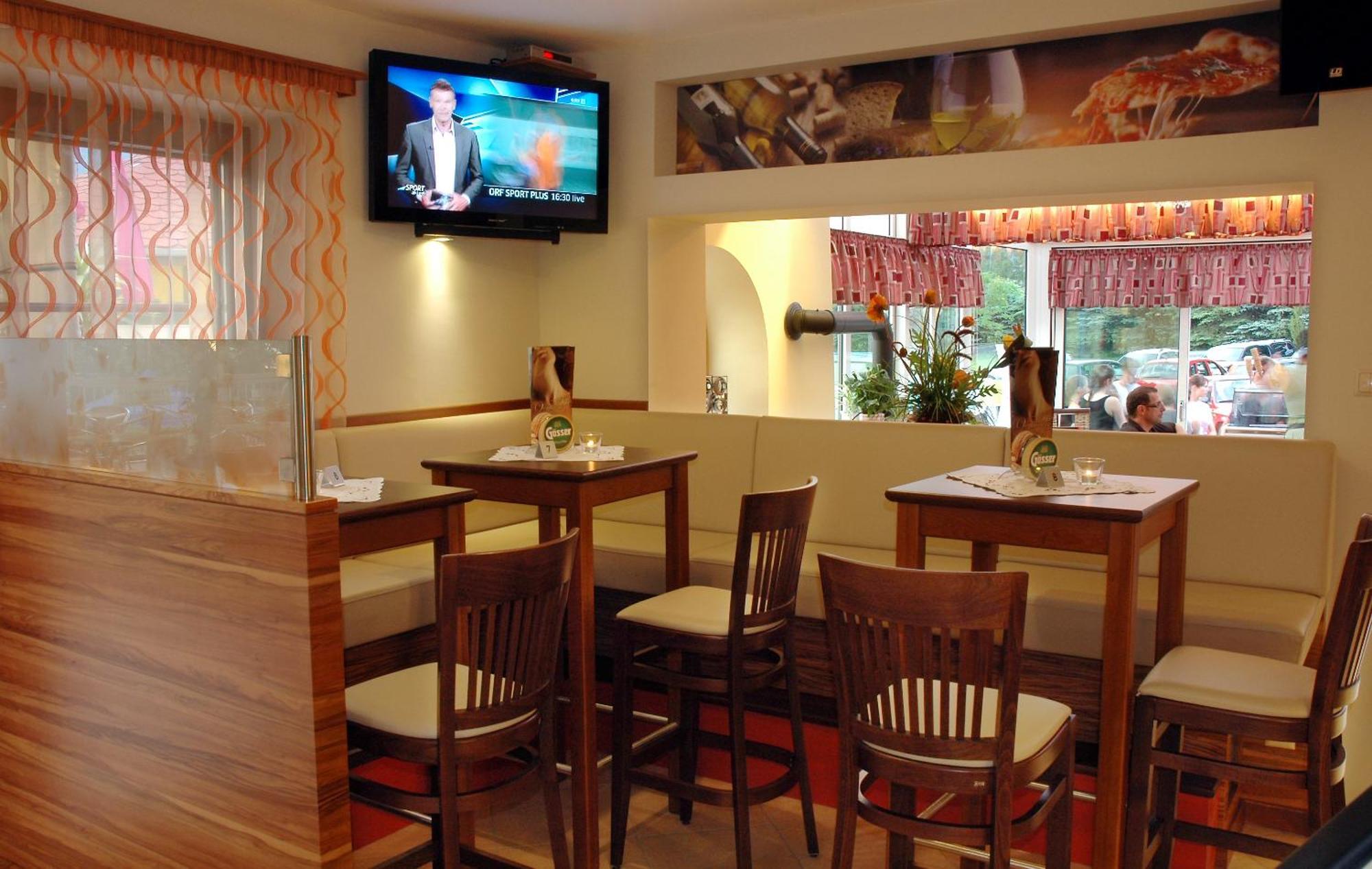 Gaestehaus Krappinger/Pizzeria Mamma Mia Ossiach Dış mekan fotoğraf